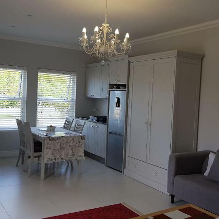 Coral Tree Apartment Hermanus Exterior foto
